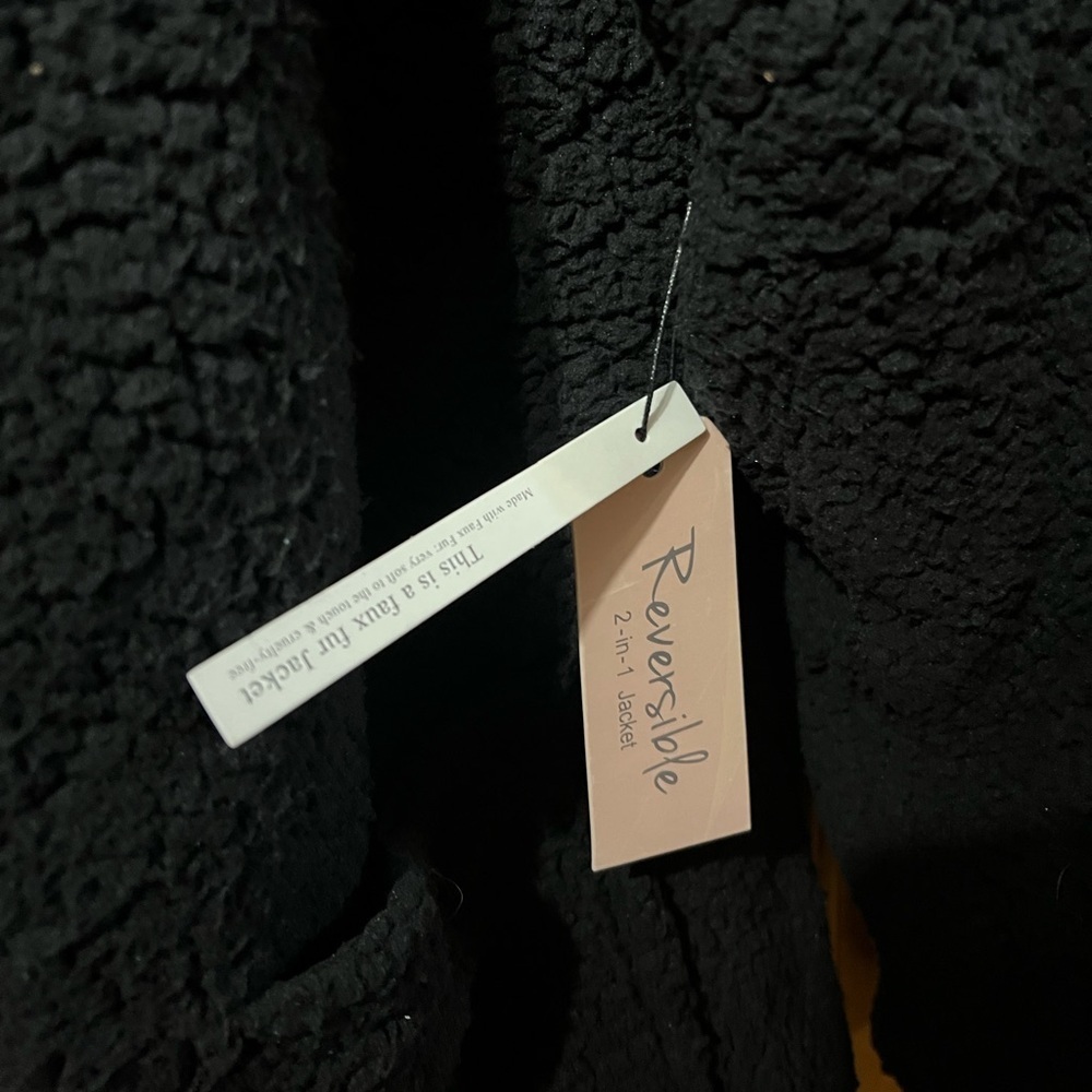Reversible Sherpa Hooded Jacket Size Large — image 6 of 6